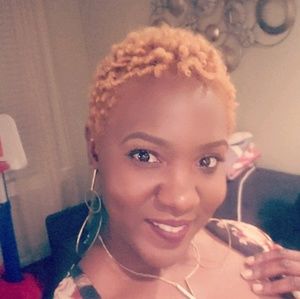 Meet your Posher, Tiffany